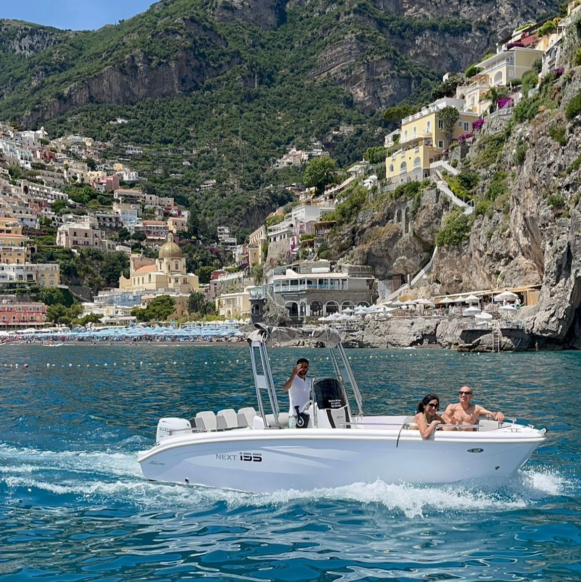 Amalfi Coast Easy Boat Tour. Trip in Amalfi Coast by Small Boat 